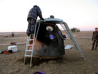 Pristátie lode Sojuz TMA-7