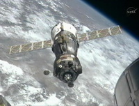 Sojuz TMA-3M pristál v Kazachstane